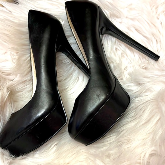Women’s Black Leather Platform High Heel - Picture 10 of 11